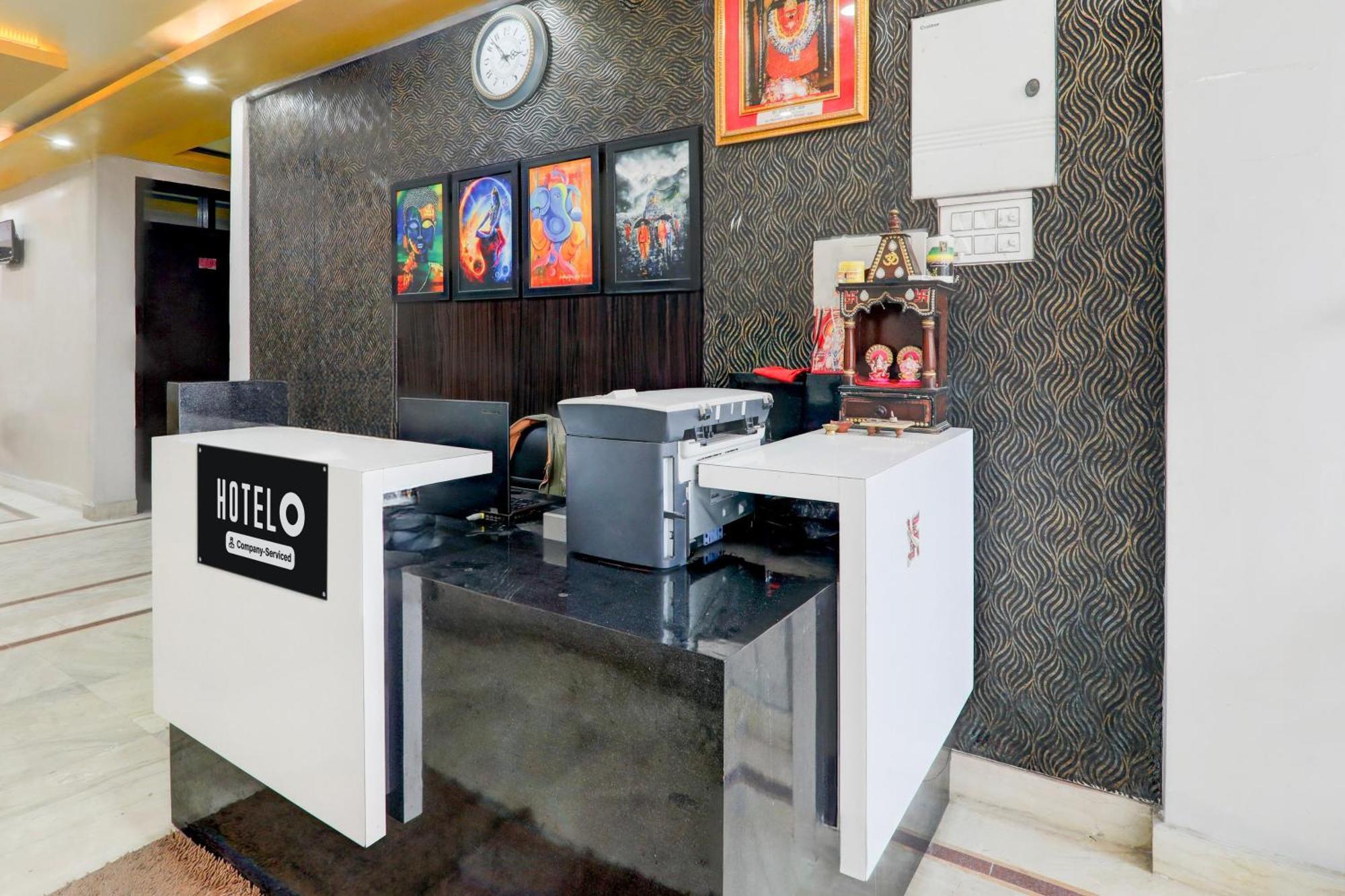 Super Hotel O Insaf Nagar Munshipuliya Formerly Vibrant Chinhat Exterior foto