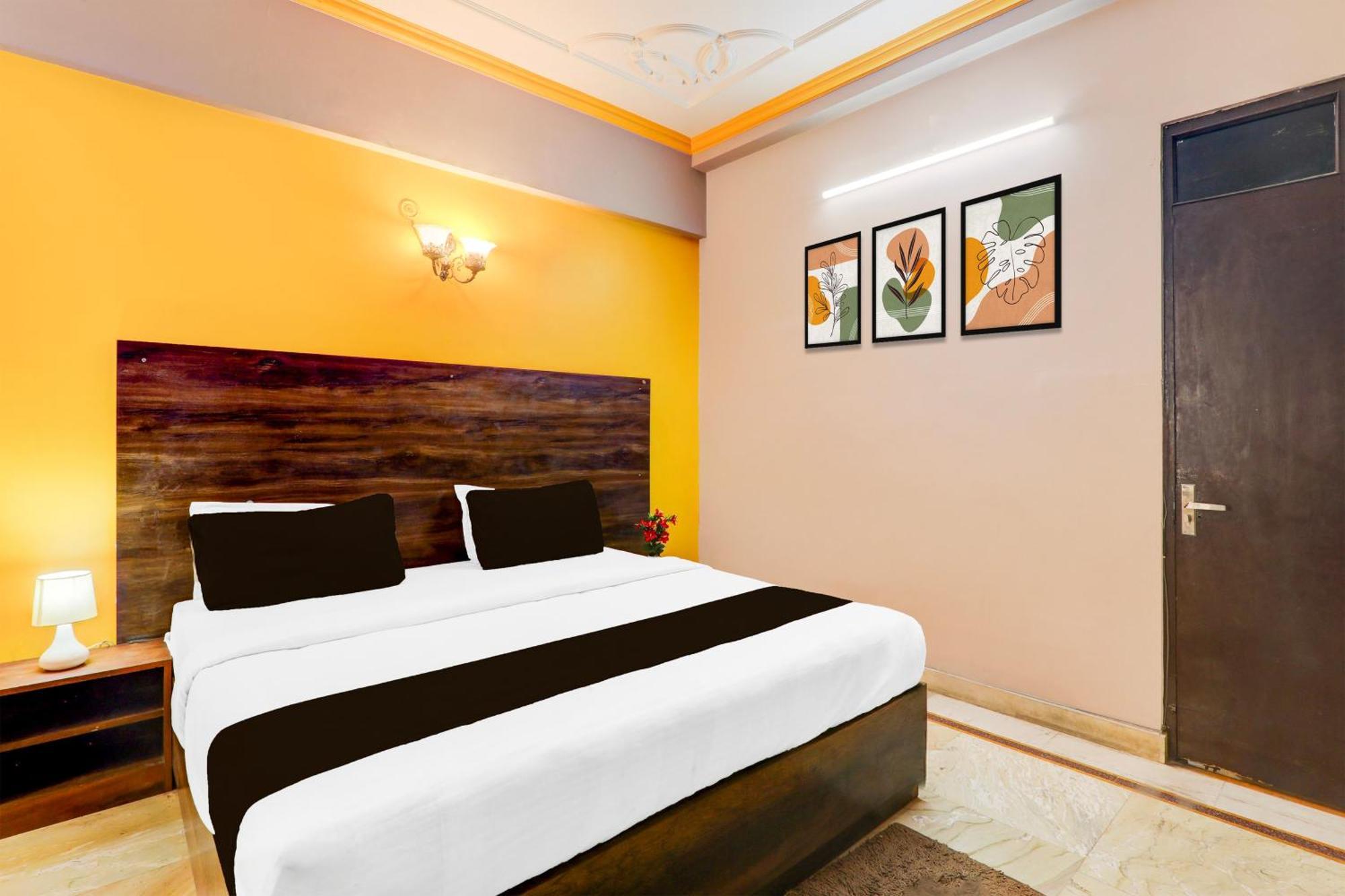 Super Hotel O Insaf Nagar Munshipuliya Formerly Vibrant Chinhat Exterior foto